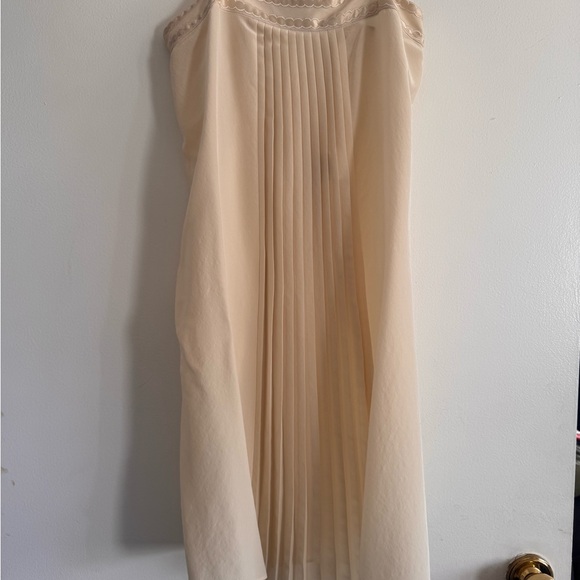 See By Chloe Cream Mini Dress - Picture 2 of 13